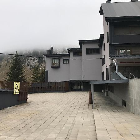 Tobazo Candanchu Pie De Pista Candanchú Exterior foto